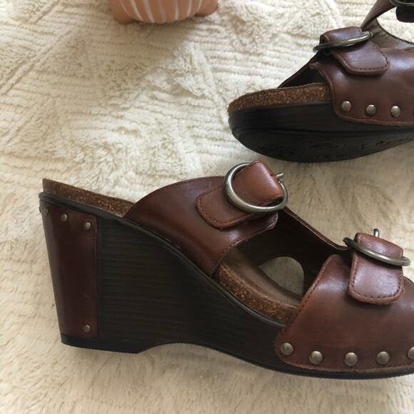 Dansko Fern Brown Leather Buckle Wedges - Picture 3 of 10